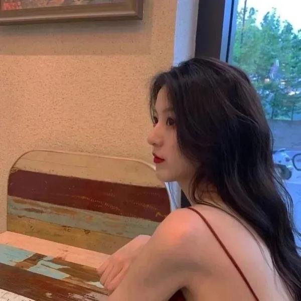 万紫千红花弄蝶